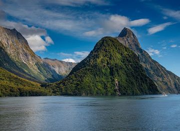new-zealand/milford-sound