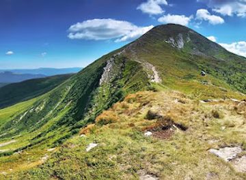 ukraine/hoverla-mountain