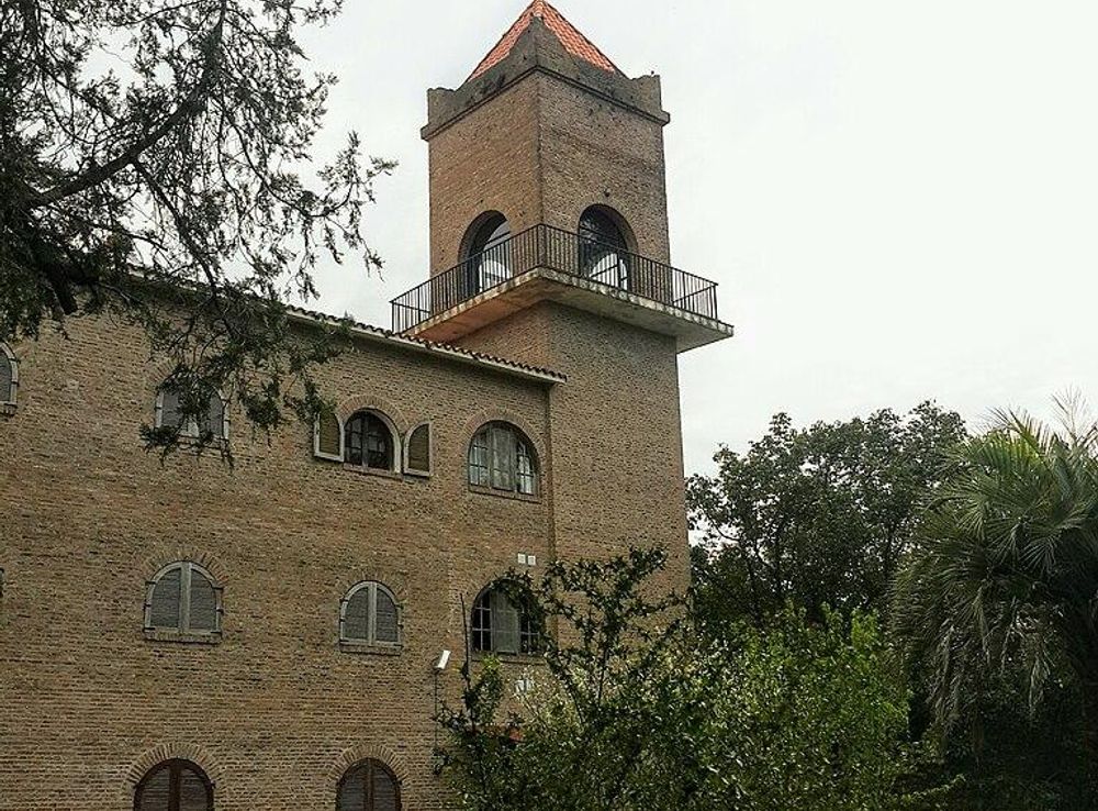 File:Convento en Pueblo Esther (Torre).jpg - Wikimedia Commons