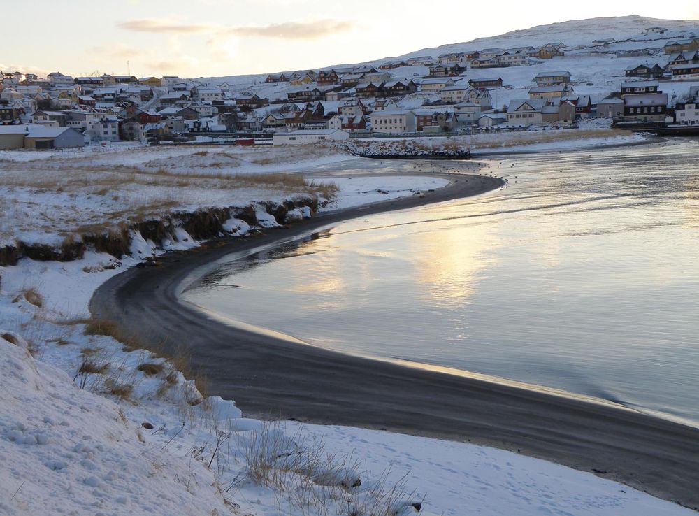File:Sørvágur a Village on Vágar island in the Faroe Islands.JPG -  Wikimedia Commons