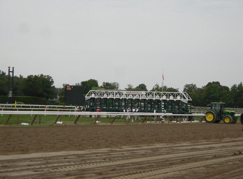 File:Saratoga Race Course - New York (4921246025).jpg - Wikimedia Commons