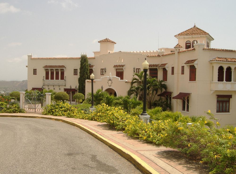 File:Castillo Serralles.JPG - Wikimedia Commons