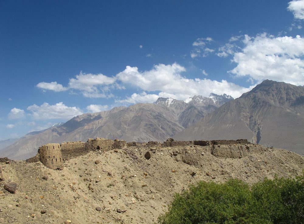 File:Yamchun fortress frontal.jpg - Wikimedia Commons