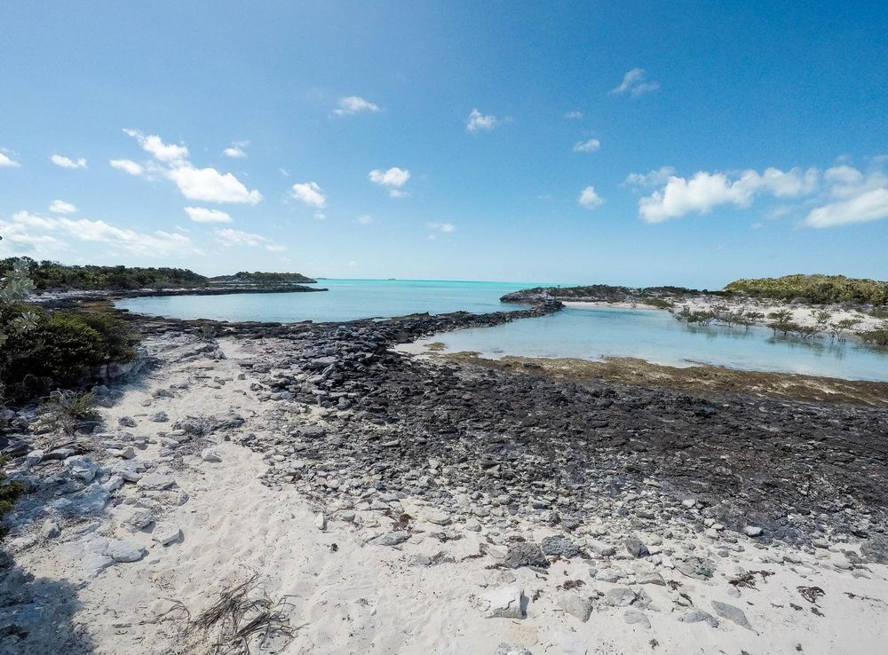 File:Exuma Cays Land and Sea Park 2.jpeg - Wikimedia Commons