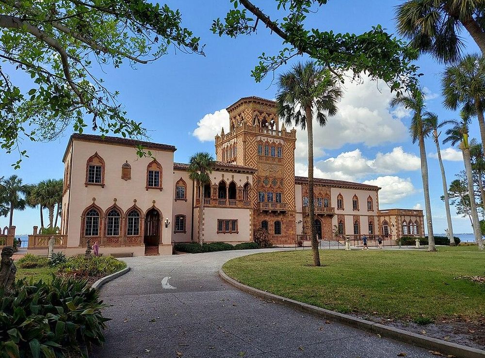 File:Ca' d'Zan at Ringling estate in Sarasota, FL.jpg - Wikipedia