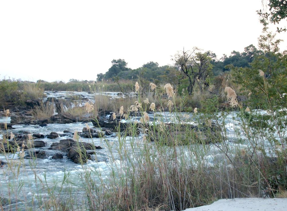 File:Popa Falls 2022 (01).jpg - Wikipedia