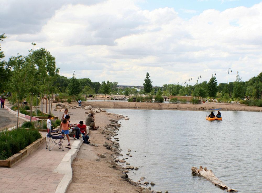 File:Tingley Beach Albuquerque NM.jpg - Wikimedia Commons