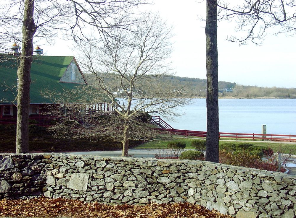 File:Goddard Park WarwickRI 200601.jpg - Wikimedia Commons