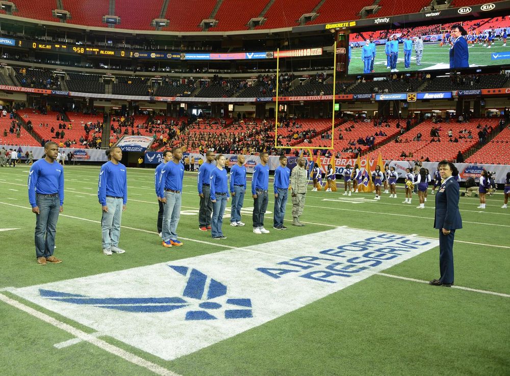 AF Reserve kicks off inaugural Celebration Bowl > Dobbins Air Reserve Base  > Article Display