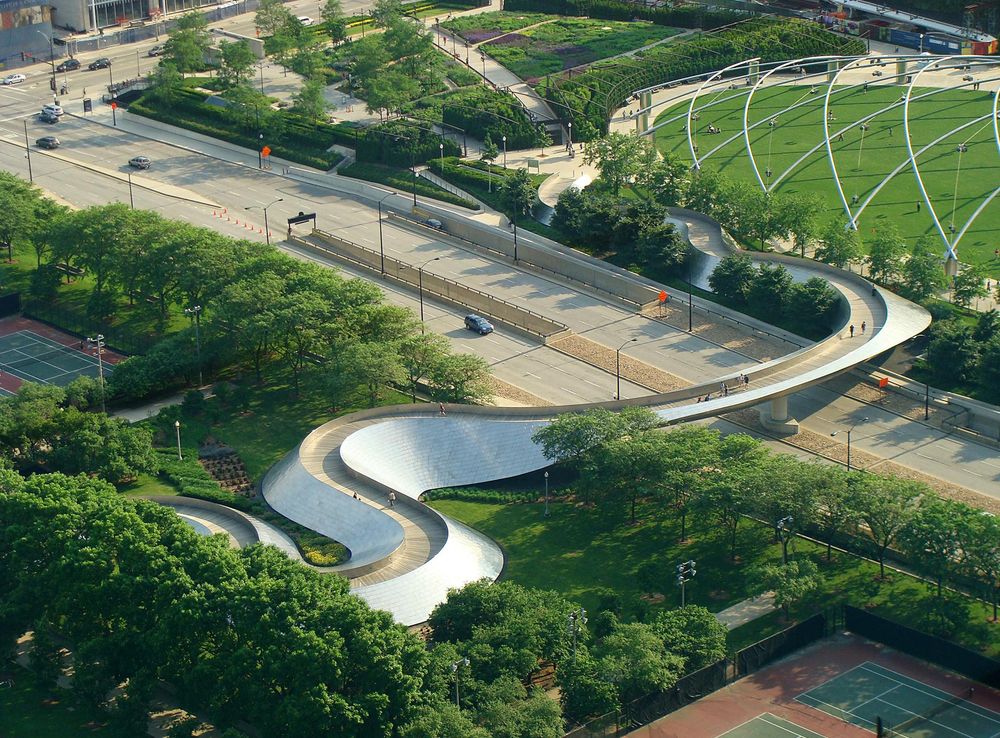 File:Bp bridge.JPG - Wikipedia