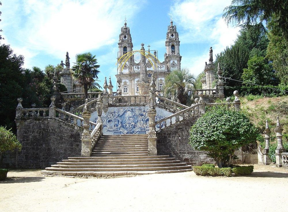 Ficheiro:Santuário de Nossa Senhora dos Remédios.jpg – Wikipédia, a  enciclopédia livre