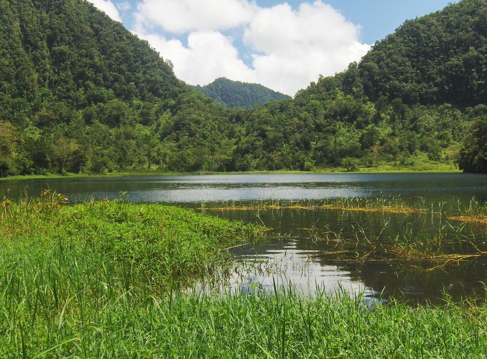 File:Lac dzialandze.JPG - Wikimedia Commons