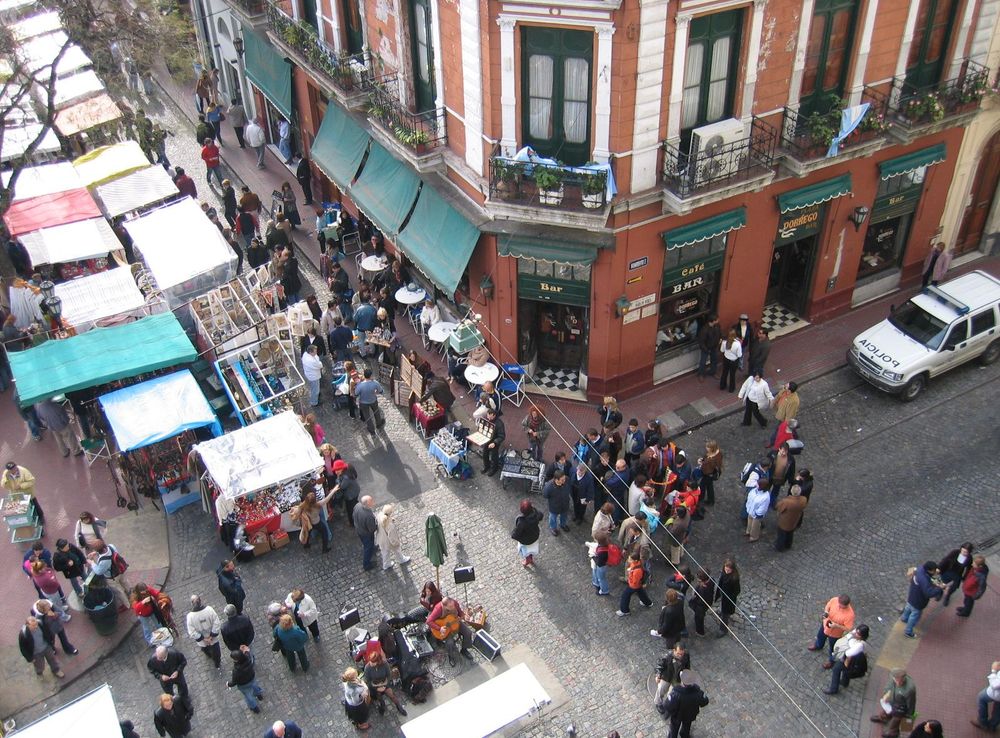 Archivo:PlazaDorrego.JPG - Wikipedia, la enciclopedia libre