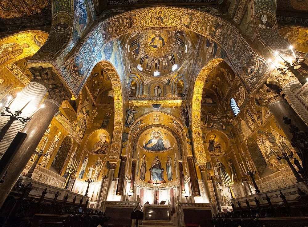 File:Cappella Palatina (low-angle).jpg - Wikimedia Commons