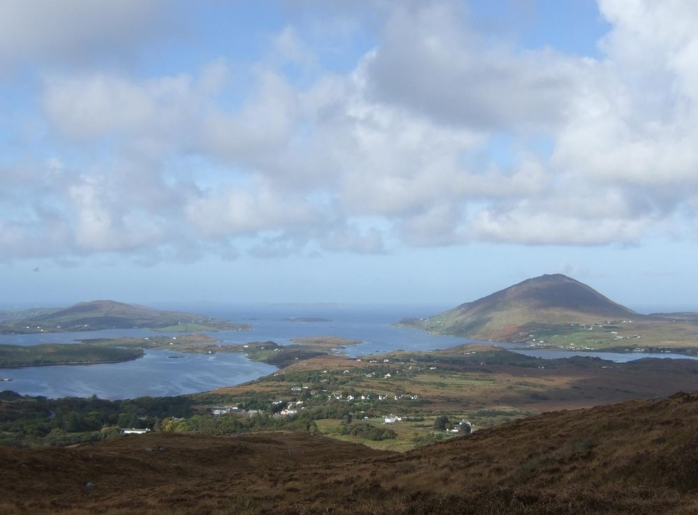 File:Letterfrack, Connemara.jpg - Wikimedia Commons