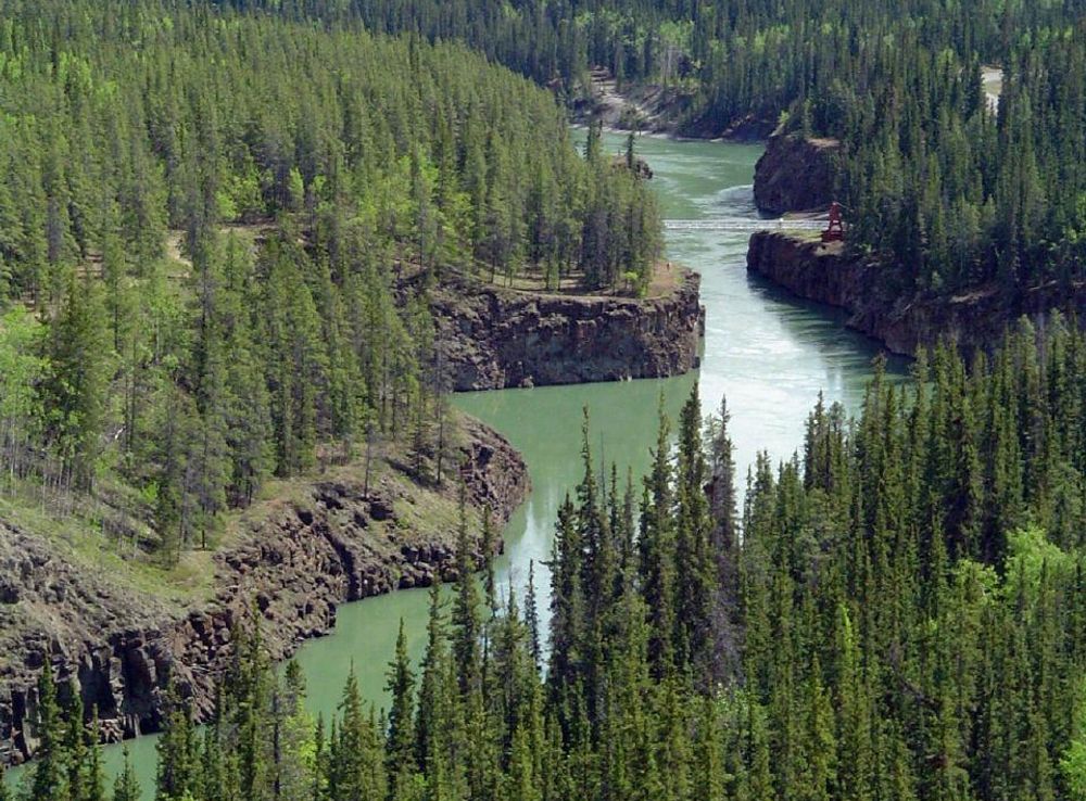 File:Miles Canyon Whitehorse (1).jpg - Wikimedia Commons