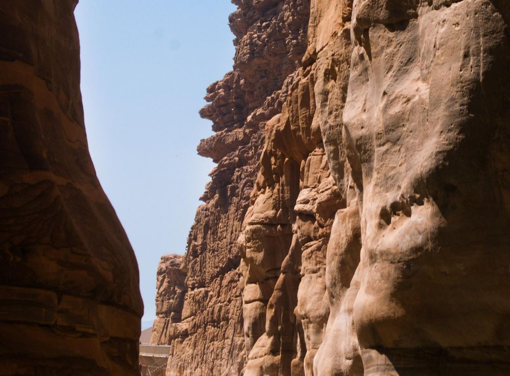 File:ًWade El-Mujib , Al-kark.jpg - Wikimedia Commons