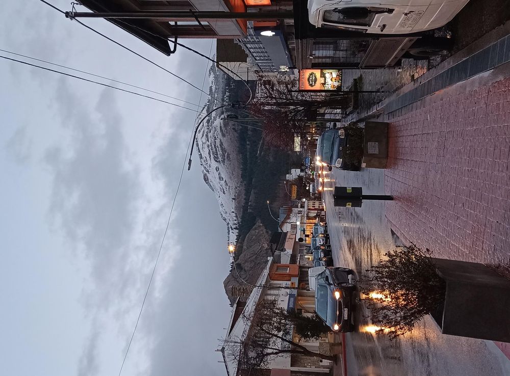 File:Centro de Esquel Chubut may 2022.jpg - Wikimedia Commons
