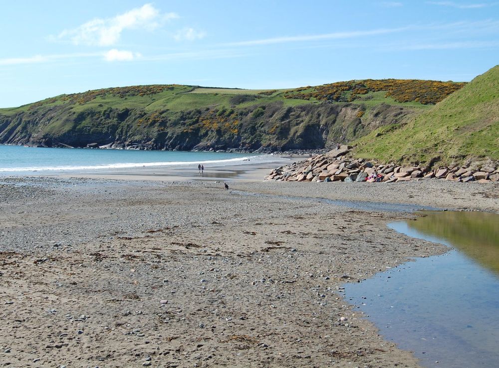 File:Aberdaron - Beach.JPG - Wikimedia Commons