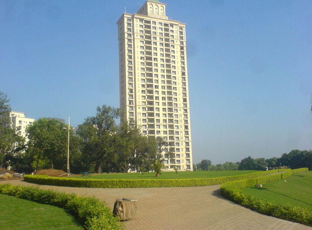 File:Joggerspark.JPG - Wikimedia Commons