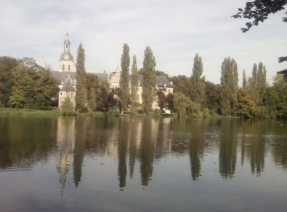 File:Abdij van 't park. Leuven.JPG - Wikimedia Commons