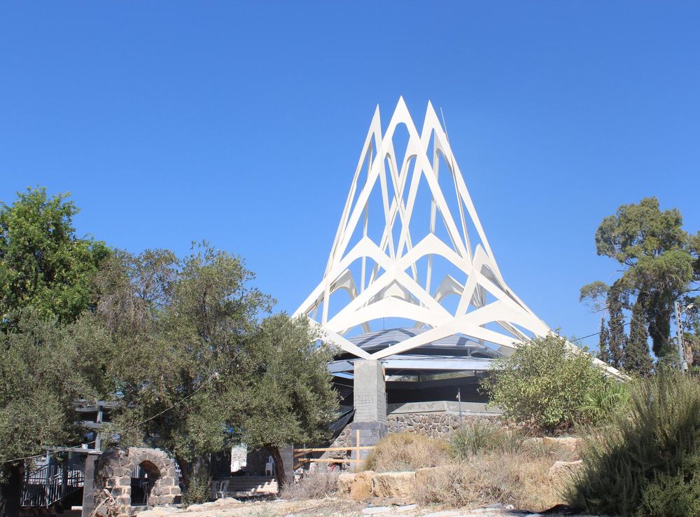 File:Maimonides Tomb IMG 5904.JPG - Wikimedia Commons
