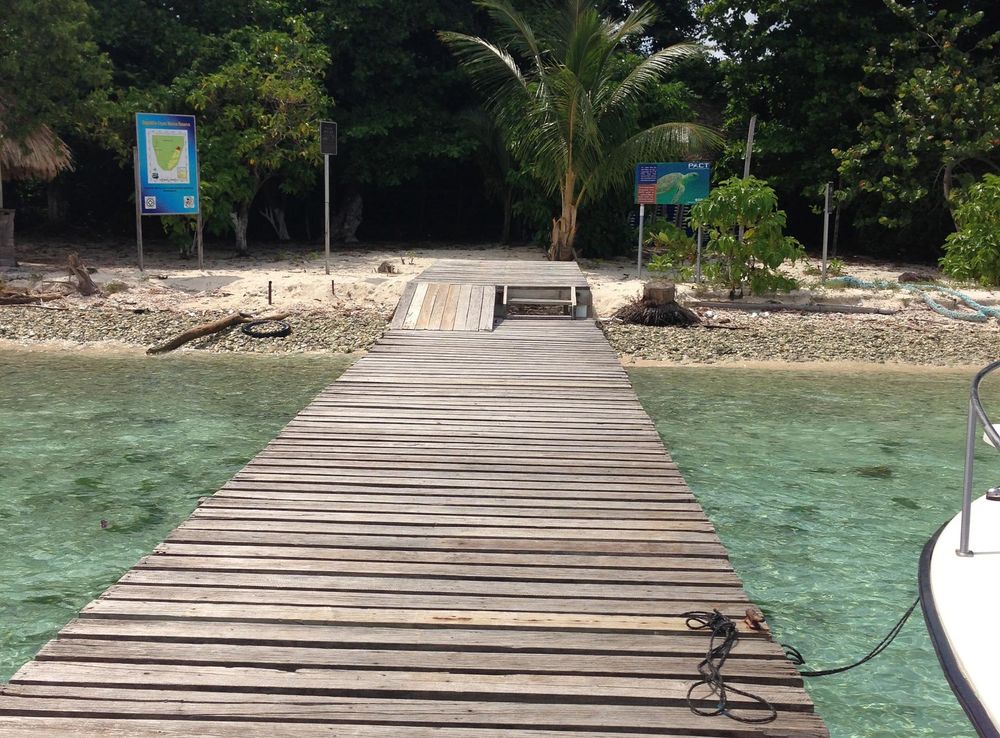 File:SapodillaCayeentrance.jpeg - Wikimedia Commons