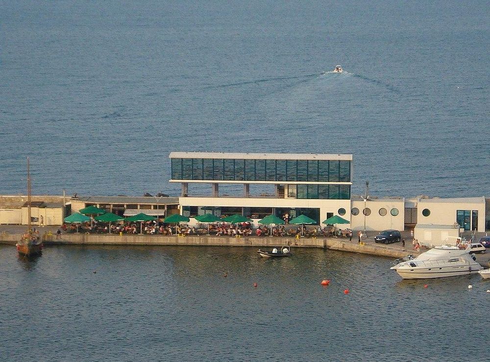 File:Portul Tomis.JPG - Wikimedia Commons