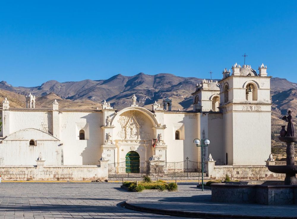 File:Iglesia Inmaculada Concepción de Yanque, Cañon de Colca, Perú,  2015-08-02, DD 65.JPG - Wikimedia Commons