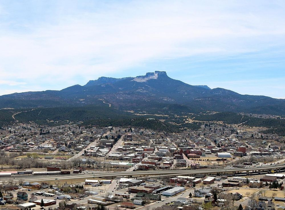 File:Trinidad, Colorado from Simpsons Rest—2.JPG - Wikimedia Commons