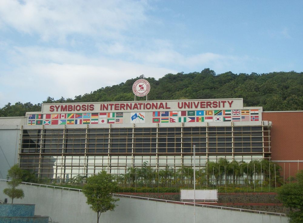 File:Symbiosis International University front view.JPG - Wikimedia Commons