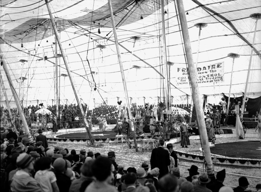 File:John Robinson's Circus WDL10696.png - Wikimedia Commons