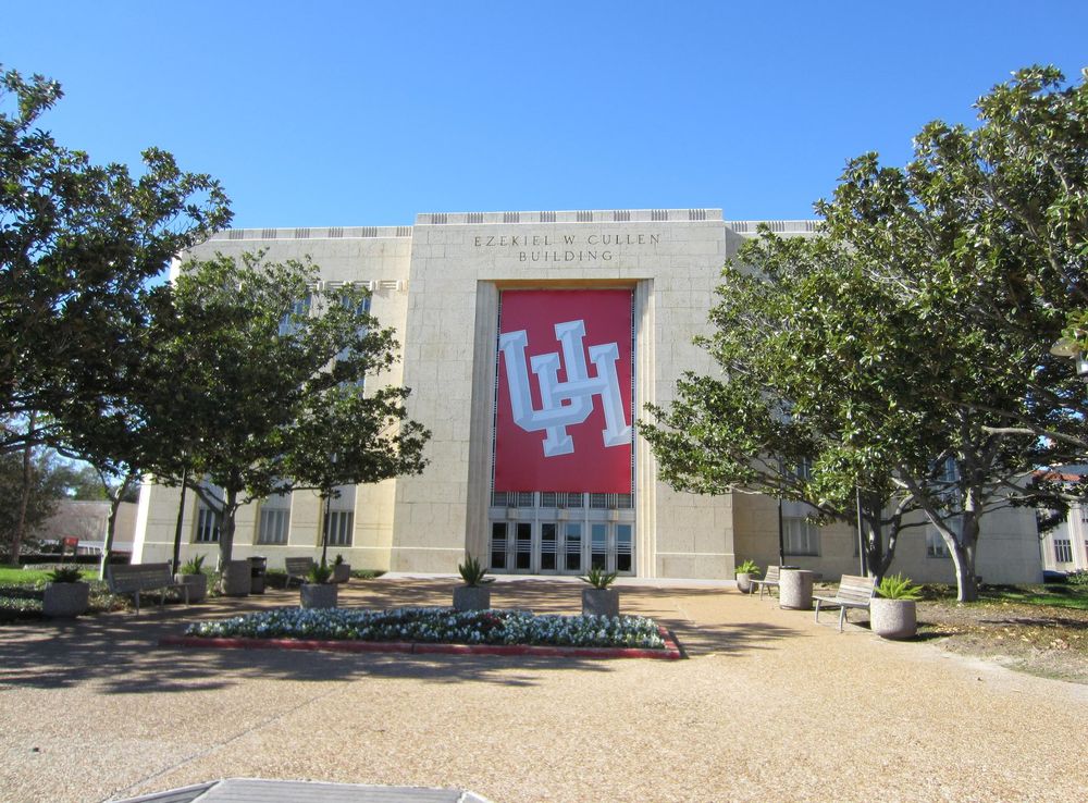 File:Ezekiel W. Cullen Building, University of Houston in 2012.JPG -  Wikipedia