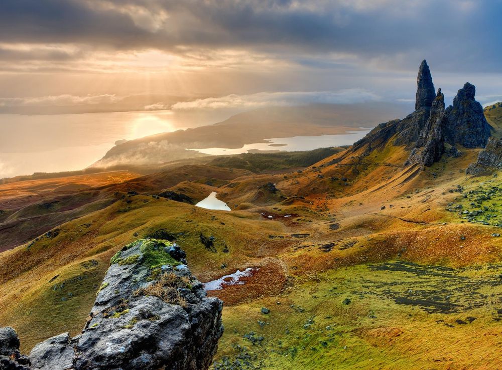 Magnificient Landscape View at the Isle of the Skye image - Free stock  photo - Public Domain photo - CC0 Images