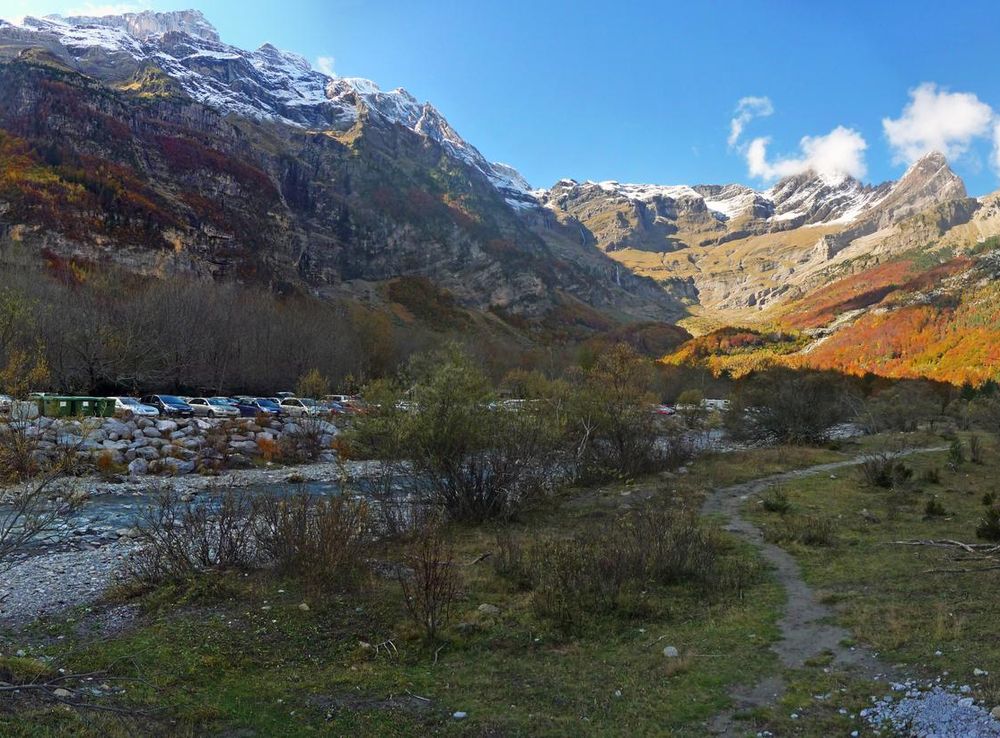 File:Panorámica del Valle de Pineta.jpg - Wikimedia Commons