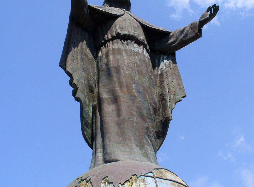 File:Christ Dili.jpg - Wikipedia