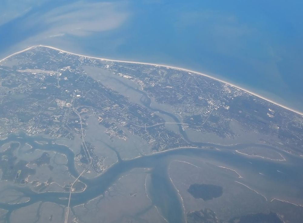 File:Hilton Head Island - aerial view.jpg - Wikimedia Commons