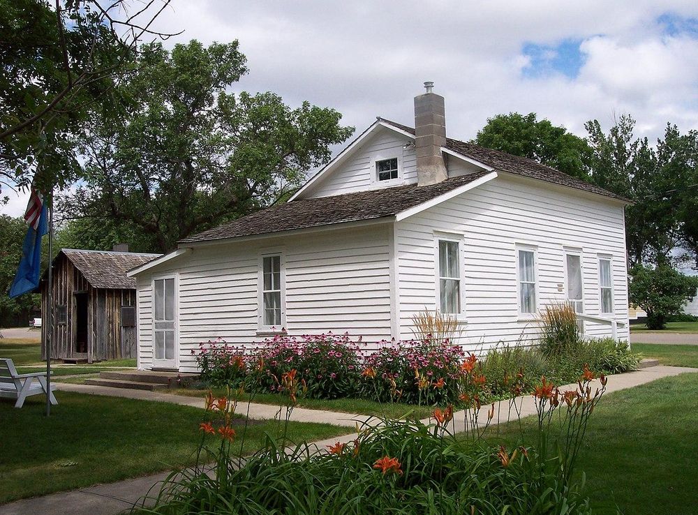File:Surveyors house little house on the prairie.jpg - Wikimedia Commons