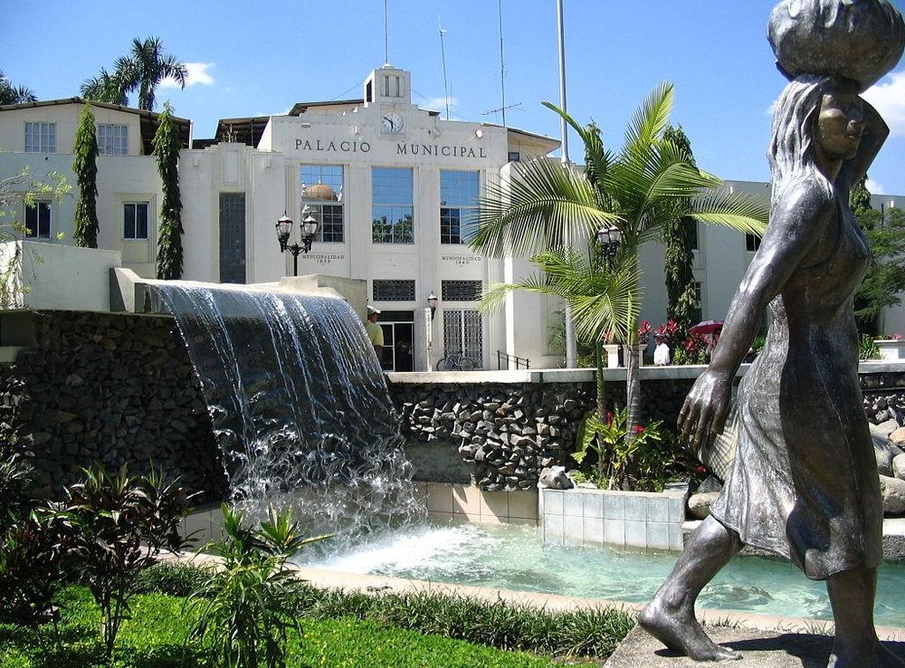 File:Palaciomunicipal San Pedro Sula.JPG - Wikimedia Commons