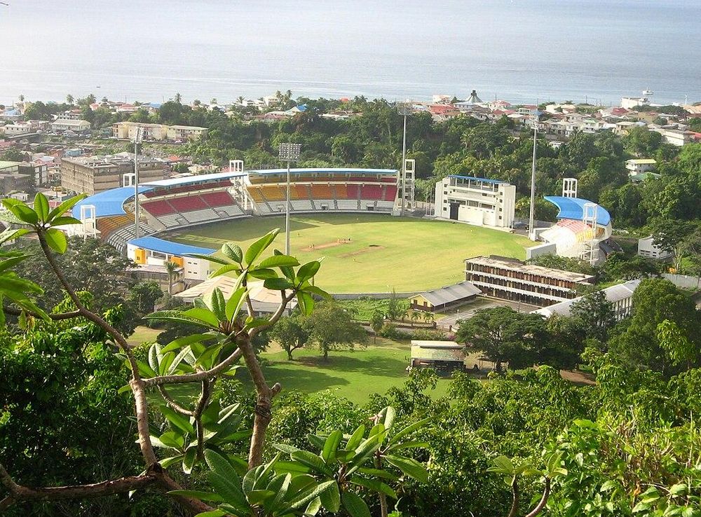 Archivo:Windsor Park Roseau Dominica.JPG - Wikipedia, la enciclopedia libre