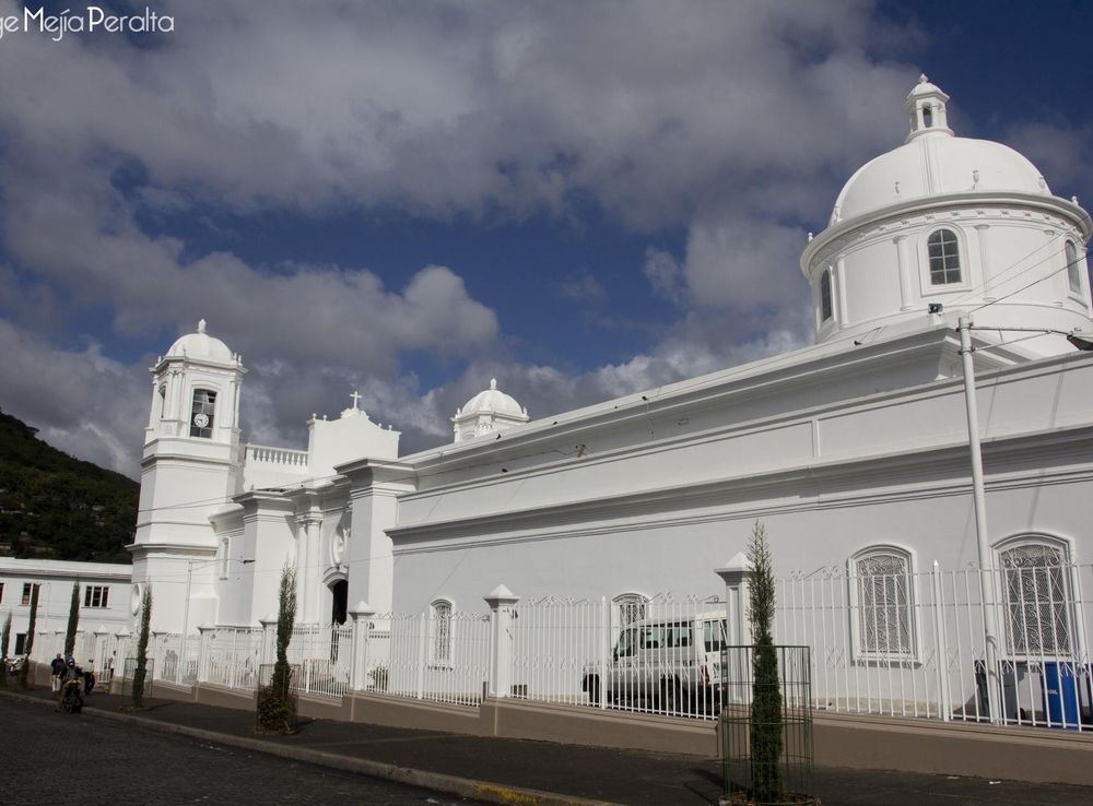 File:Catedral de Matagalpa.jpg - Wikimedia Commons