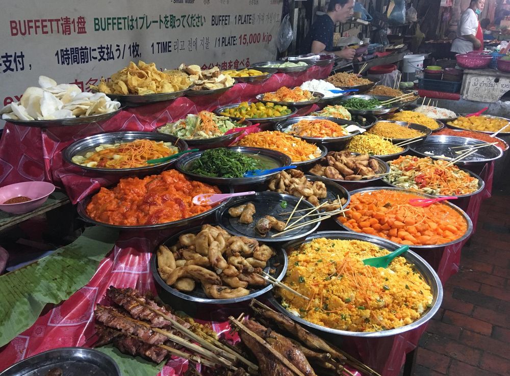 File:Buffet at the Luang Prabang Night Market.jpg - Wikimedia Commons
