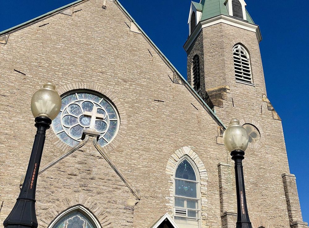 File:Holy Cross-Immaculata Catholic Church, Mount Adams, Cincinnati, OH  (47086658672).jpg - Wikimedia Commons