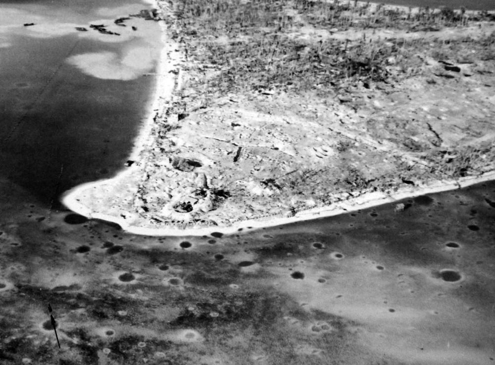 80-G-202847: Operation Galvanic, November 1943