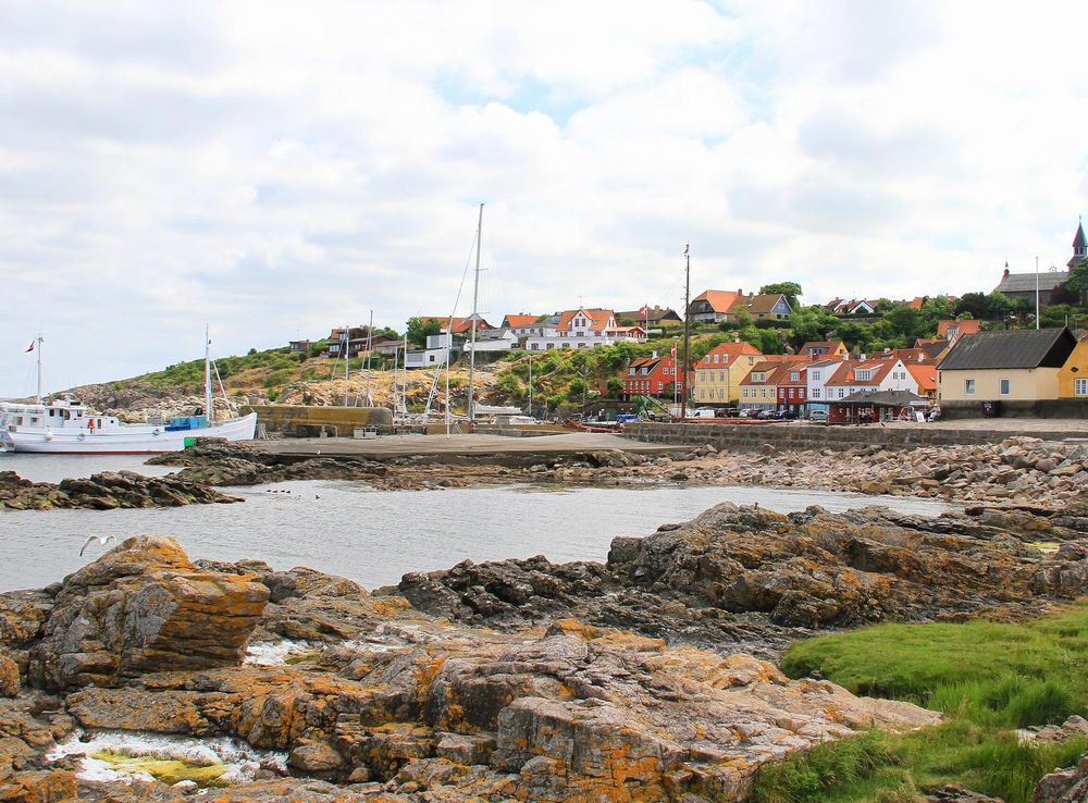 File:Town Gudhjem Island Bornholm, Denmark.jpg - Wikimedia Commons