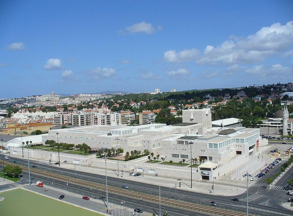 File:CentroCulturalBelem-CCBY.jpg - Wikimedia Commons