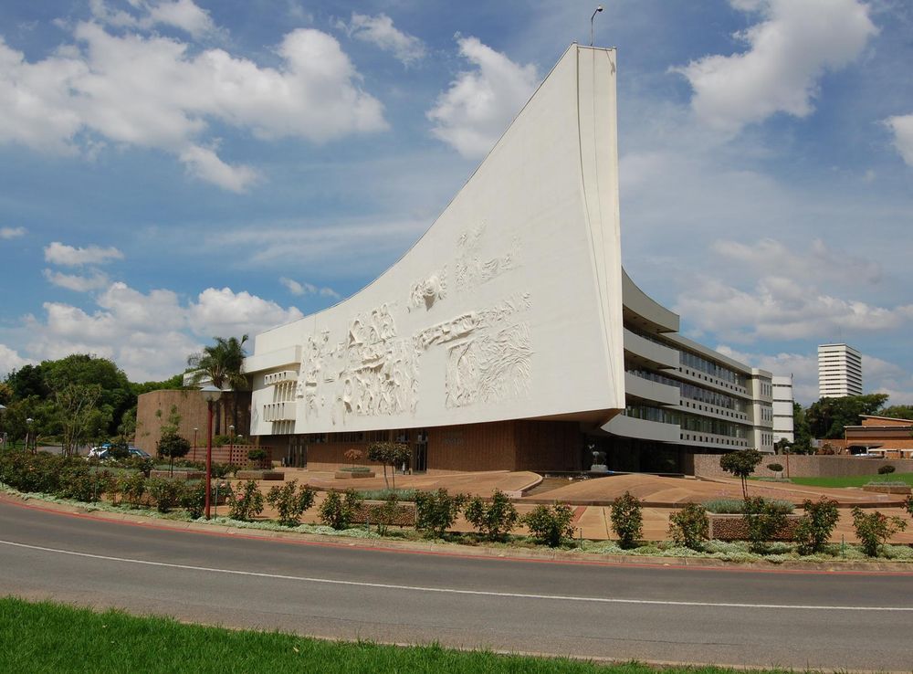 File:Die skip University of pretoria.JPG - Wikimedia Commons