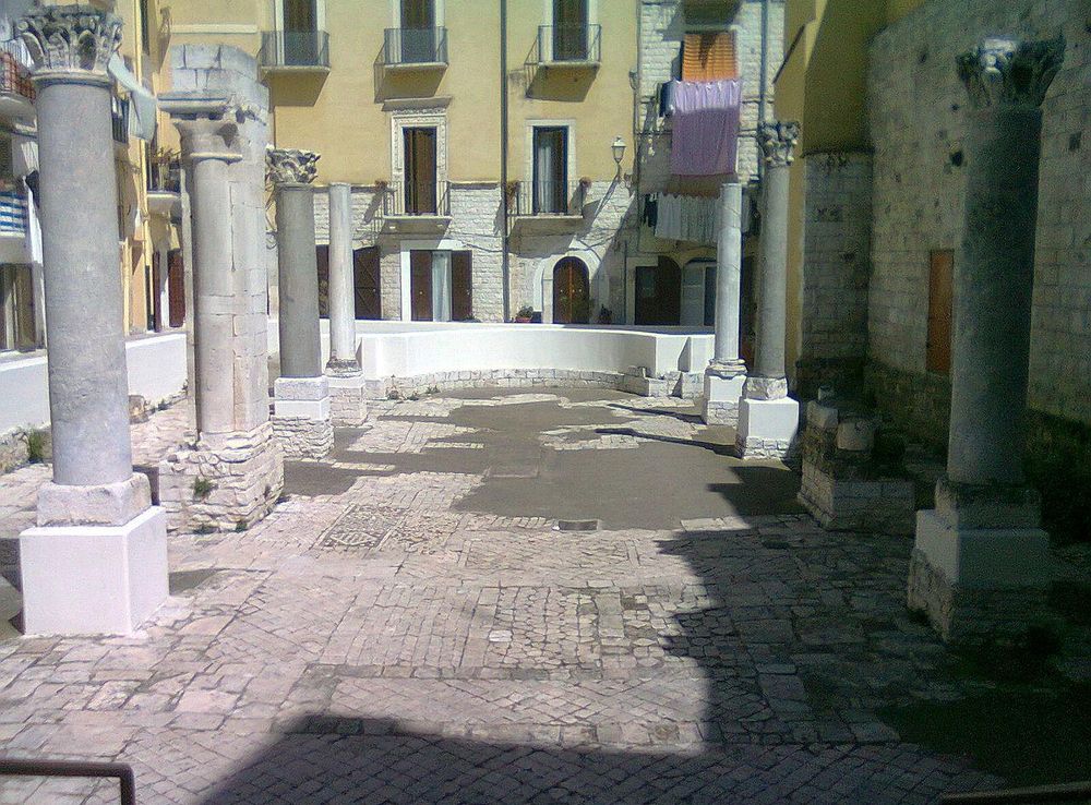 File:Santa Maria del Buon Consiglio Bari.jpeg - Wikipedia