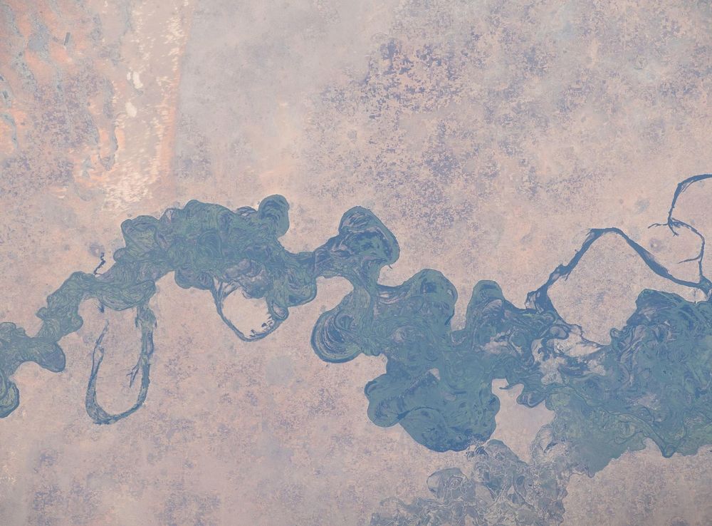 File:ISS064-E-7423 - View of Niger.jpg - Wikimedia Commons