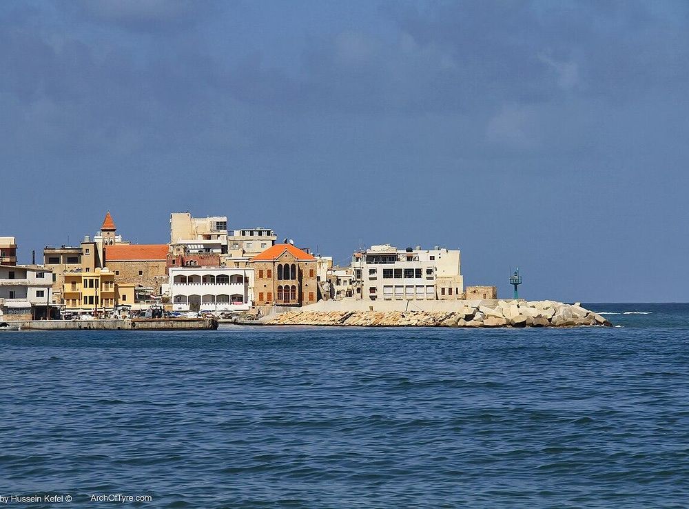 File:Old Port Of Tyre City South Lebanon.JPG - Wikimedia Commons